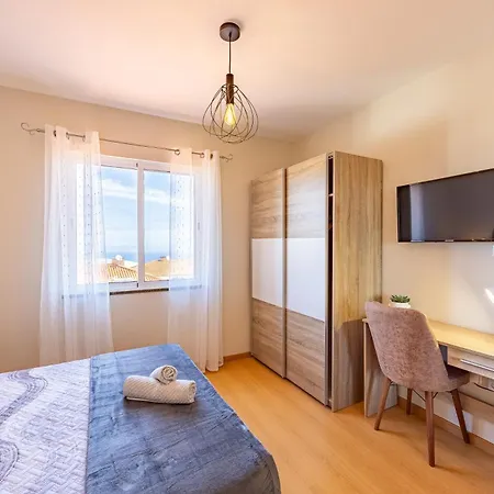 Holiday home The Nature Nest By Your Key *
